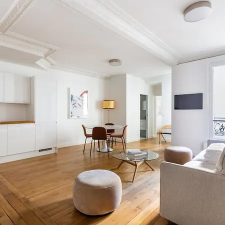 アパート Eiffel Tower - New Renovated 4 People *